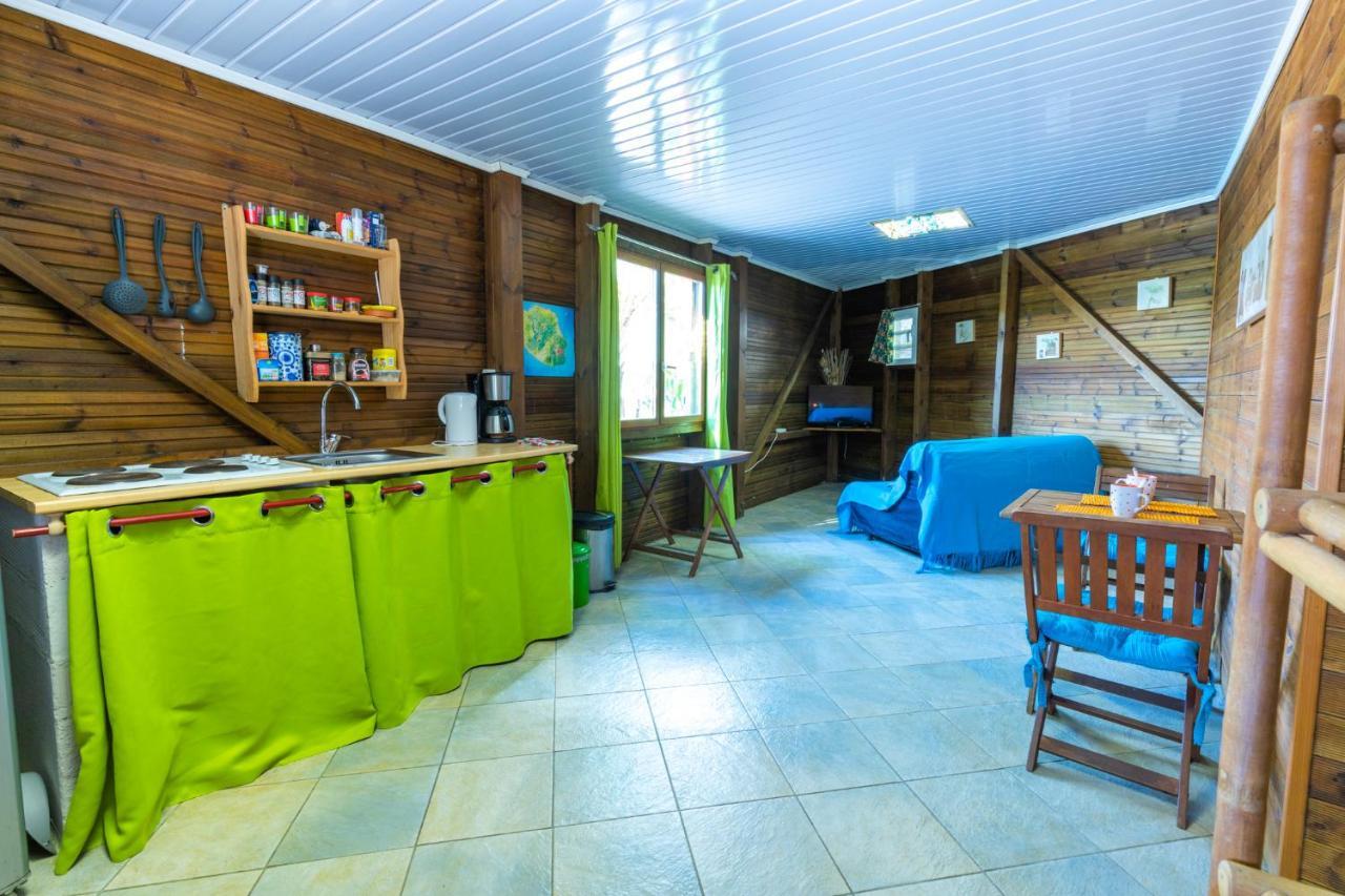 Chez Seb & Klo Hotel Desbassyns Екстериор снимка