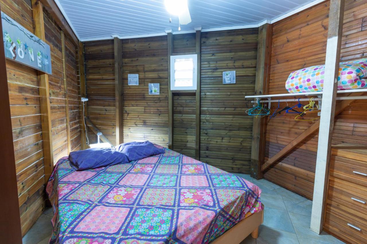 Chez Seb & Klo Hotel Desbassyns Екстериор снимка
